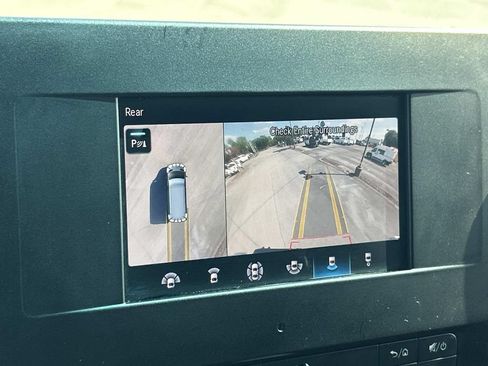 Used 2022 Mercedes-Benz Sprinter 1500 image 29