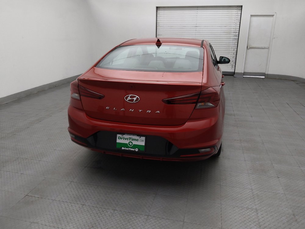 Used 2020 Hyundai Elantra SEL FWD image 7