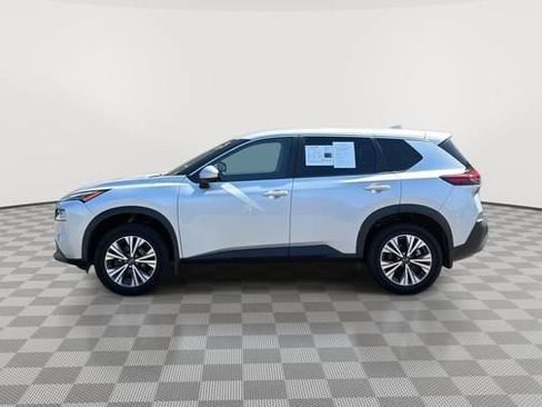 Used 2023 Nissan Rogue SV AWD/4WD image 6