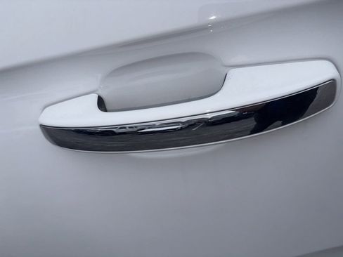 Used 2024 Ford Expedition Limited image 18