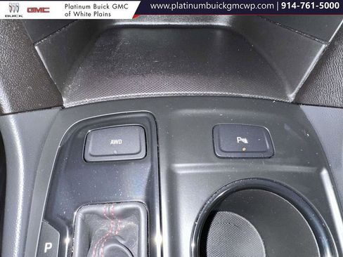 Used 2024 Chevrolet Equinox RS w/ LPO, Floor Liner Package image 28