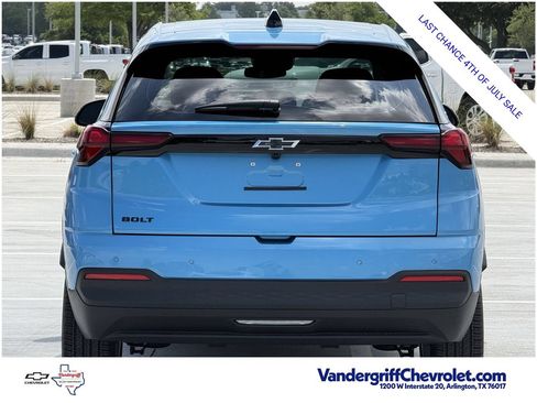 New 2027 Chevrolet Bolt LT FWD image 5
