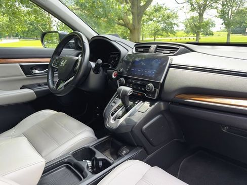 Used 2017 Honda CR-V Touring image 33