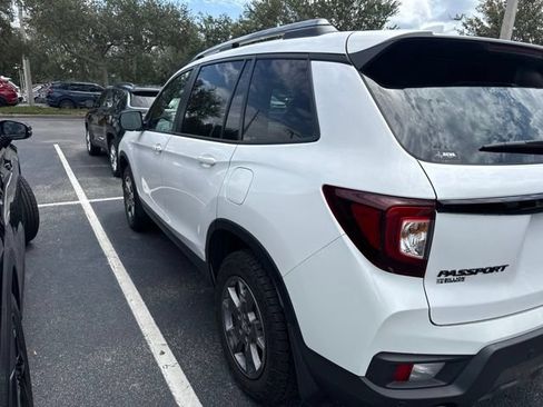 Certified 2024 Honda Passport TrailSport image 4