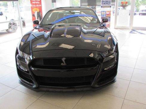 Used 2020 Ford Mustang Shelby GT500 w/ Carbon Fiber Track Pack image 2