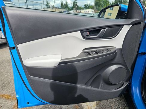 Used 2022 Hyundai Kona SEL w/ Cargo Package AWD/4WD image 21