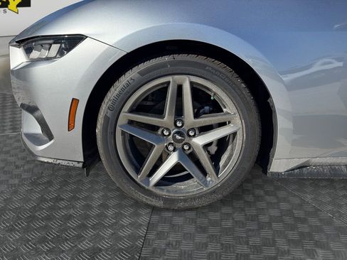 New 2025 Ford Mustang Premium image 17