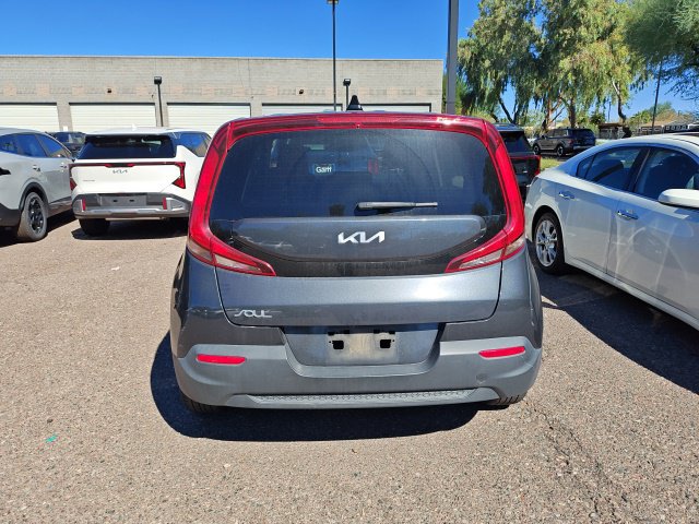 Certified 2022 Kia Soul LX FWD image 12