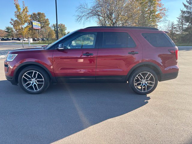 Used 2019 Ford Explorer Sport w/ Equipment Group 401A AWD/4WD image 2