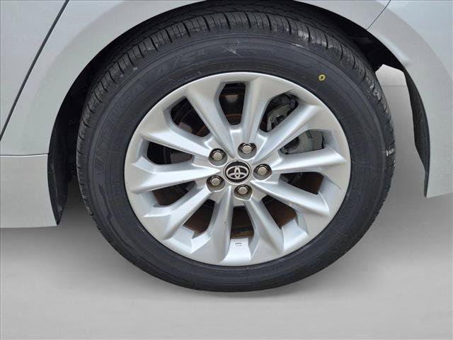 Used 2021 Toyota Corolla LE w/ LE Convenience Package FWD image 16