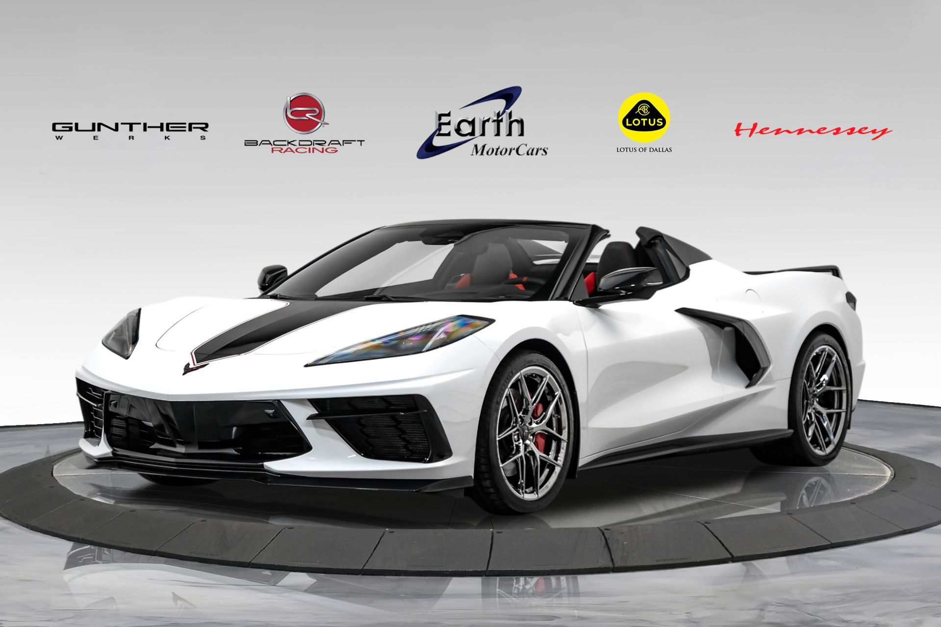 Used 2024 Chevrolet Corvette Stingray Premium Conv w/ Z51 Performance Package RWD image 1