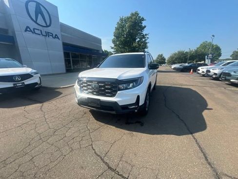 Used 2023 Honda Passport TrailSport image 33