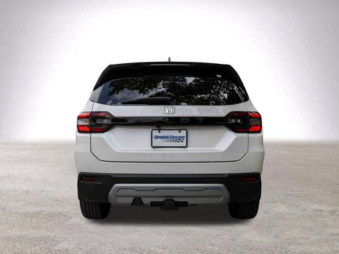 Used 2024 Honda Pilot EX-L image 8