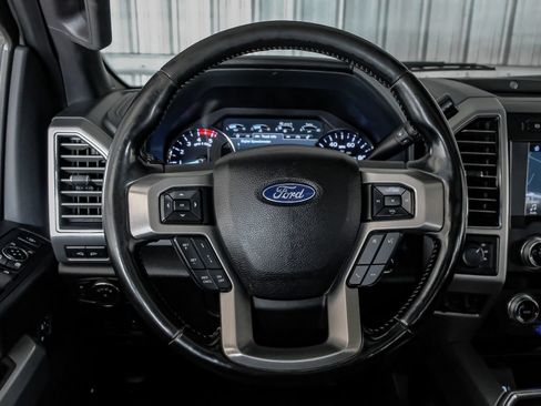Used 2019 Ford F250 Platinum w/ Platinum Ultimate Package AWD/4WD image 15