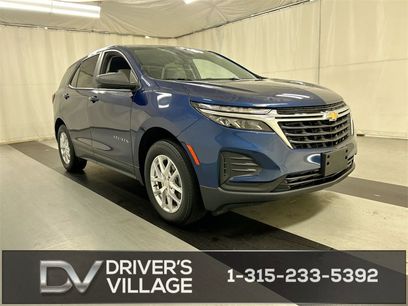Used 2022 Chevrolet Equinox LS w/ LS Convenience Package