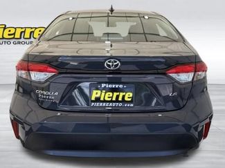 Used 2024 Toyota Corolla LE FWD video 3
