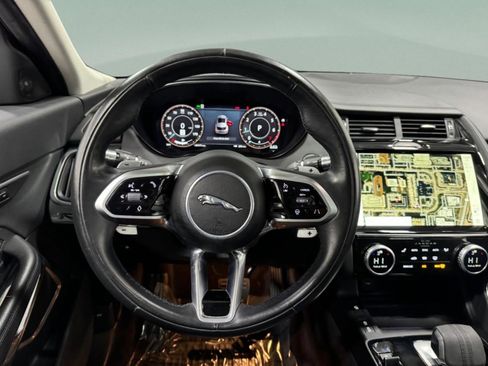 Used 2021 Jaguar E-PACE SE image 14