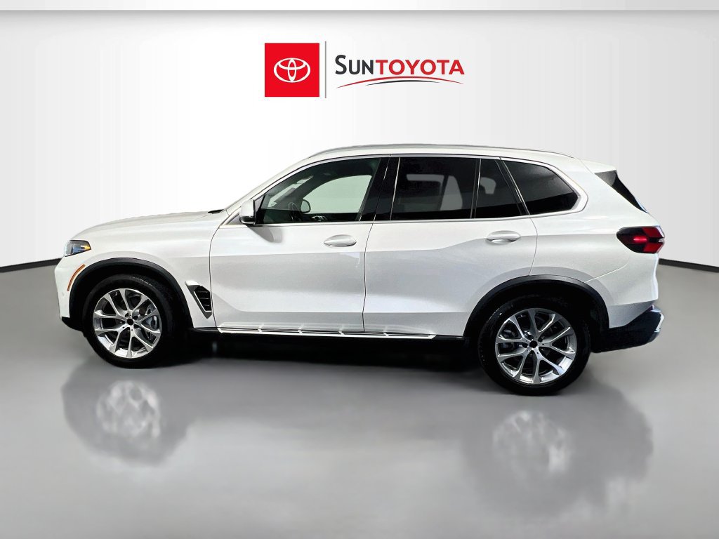 Used 2025 BMW X5 xDrive40i AWD/4WD image 6