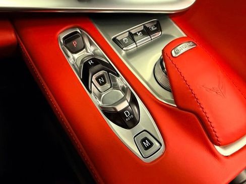 Used 2025 Chevrolet Corvette Z06 RWD image 18