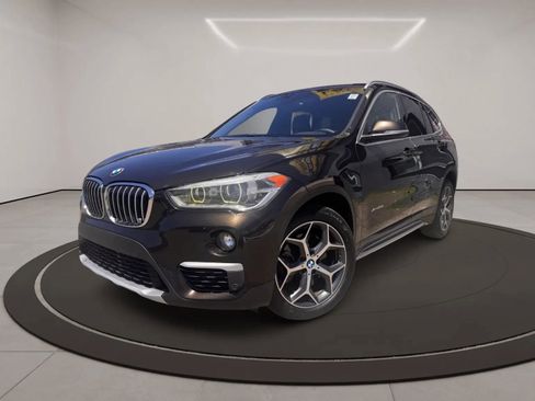 Used 2017 BMW X1 xDrive28i image 2