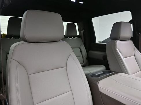 Used 2023 GMC Sierra 2500 SLT w/ SLT Premium Package image 26