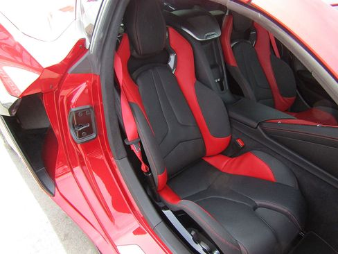 Used 2024 Chevrolet Corvette Z06 image 12