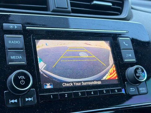 Used 2017 Honda CR-V LX image 18