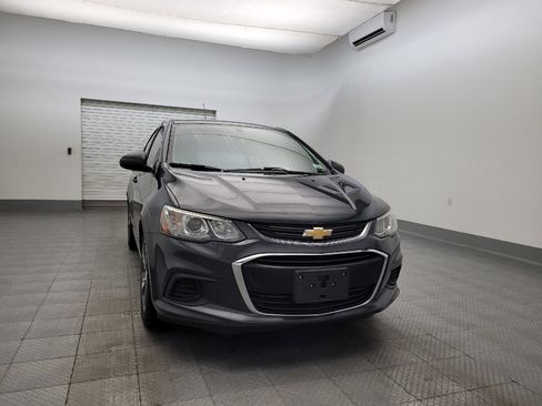 Used 2018 Chevrolet Sonic Premier image 14