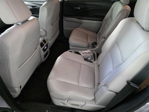 Used 2022 Honda Pilot Elite image 14