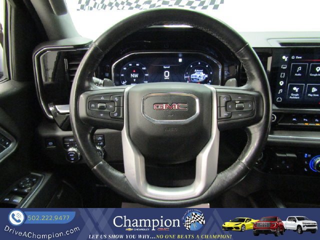 Used 2022 GMC Sierra 1500 SLT w/ SLT Premium Plus Package AWD/4WD image 38