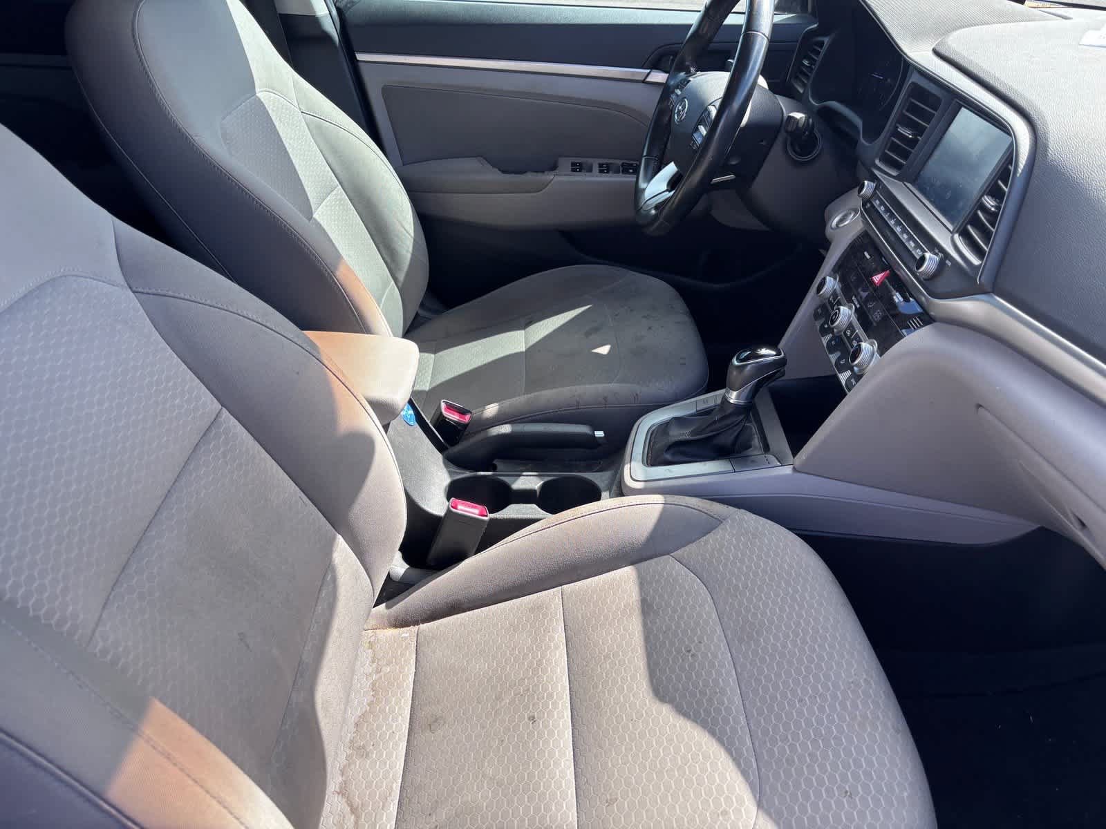 Used 2020 Hyundai Elantra Value Edition FWD image 9