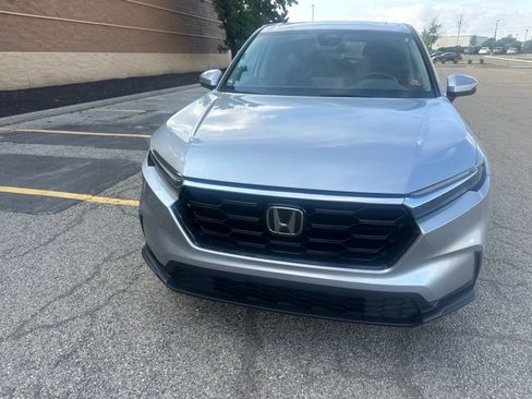 Used 2024 Honda CR-V EX image 19