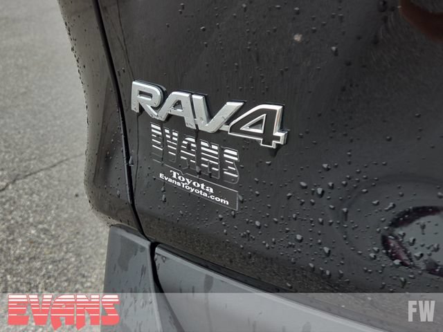 Certified 2025 Toyota RAV4 LE AWD/4WD image 4