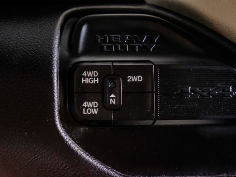 Used 2023 RAM 3500 Laramie AWD/4WD image 23