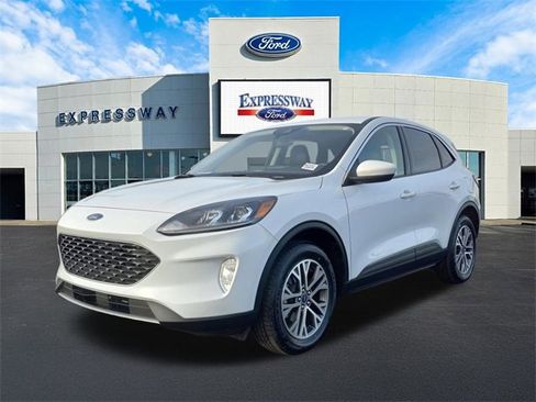 Used 2022 Ford Escape SEL image 2