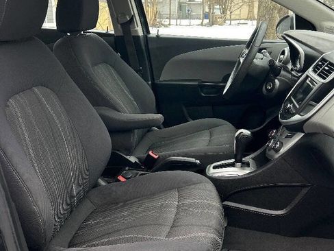 Used 2018 Chevrolet Sonic LT image 11