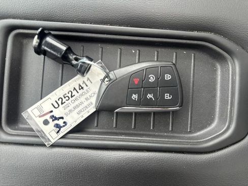 Used 2021 Chevrolet Suburban High Country image 28