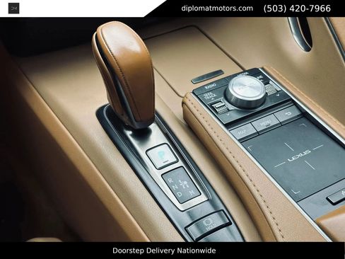 Used 2019 Lexus LC 500 Coupe w/ Sport Package RWD image 29