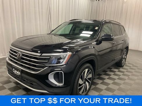 Used 2025 Volkswagen Atlas SE AWD/4WD image 3
