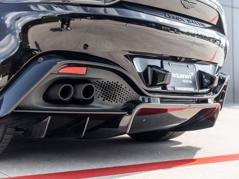 Used 2022 Aston Martin V8 Vantage Roadster RWD image 15