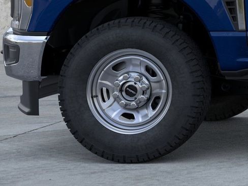 New 2026 Ford F350 XL w/ XL Chrome Package AWD/4WD image 19