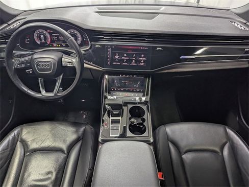 Used 2019 Audi Q8 Premium Plus w/ Premium Plus image 6