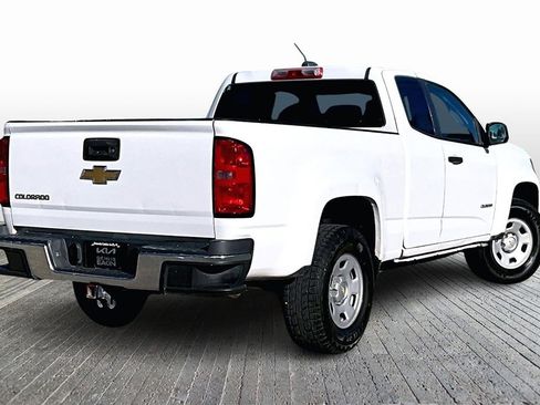 Used 2016 Chevrolet Colorado W/T w/ WT Convenience Package image 2