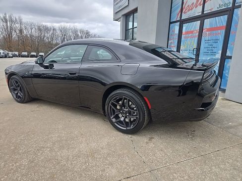 New 2026 Dodge Charger Scat Pack w/ Blacktop Package AWD/4WD image 7