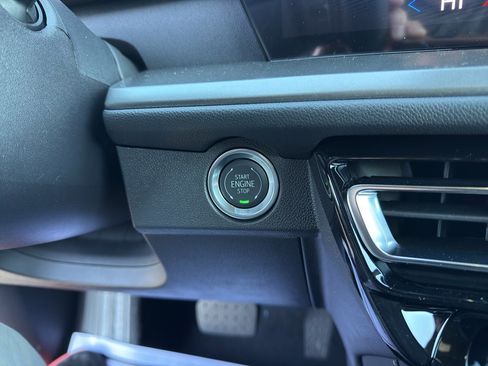 New 2026 Chevrolet Traverse LT image 15