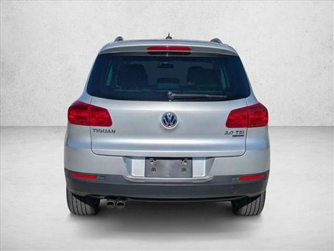 Used 2014 Volkswagen Tiguan SE image 7