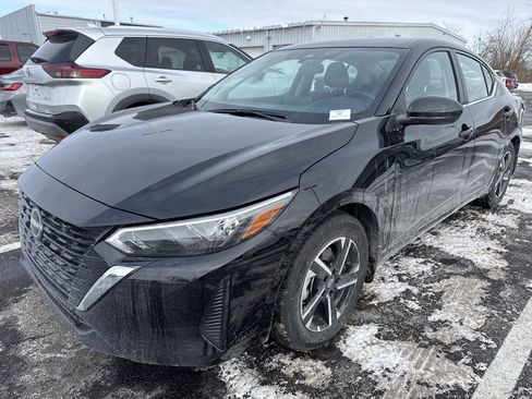 Certified 2025 Nissan Sentra SV image 2