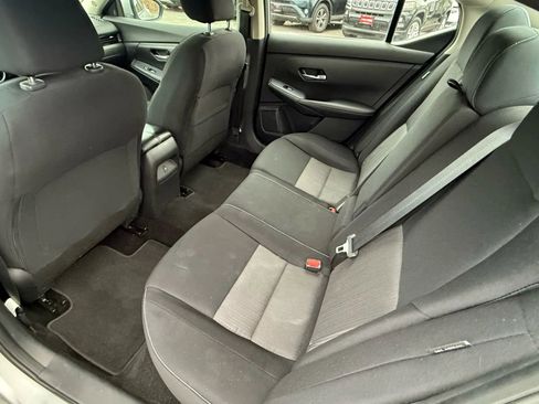 Used 2021 Nissan Sentra SV image 23