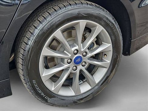 Used 2018 Ford Fusion Energi SE FWD image 30