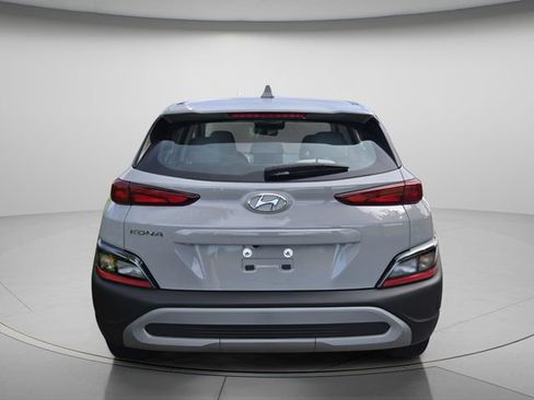 Used 2023 Hyundai Kona SE FWD image 5
